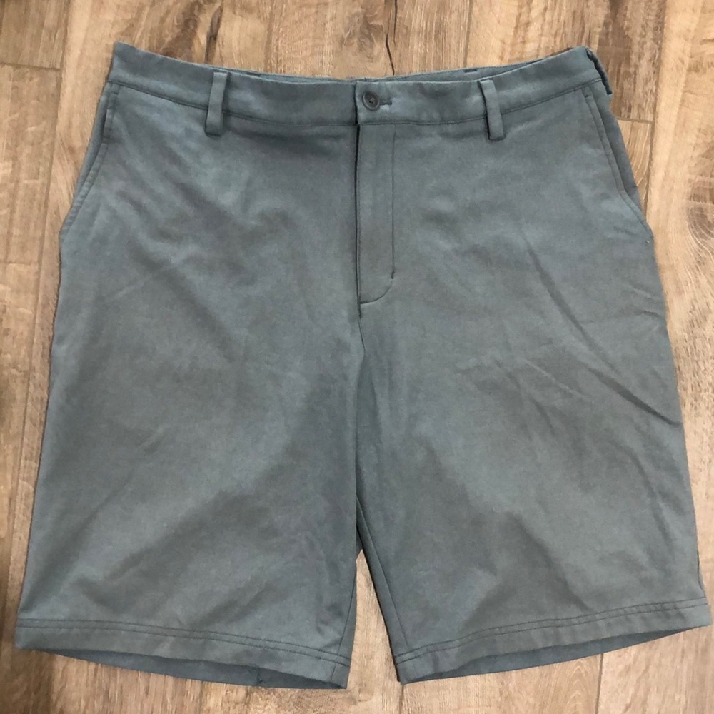 ADIDAS Flat Front Golf Shorts - Picture 1 of 9